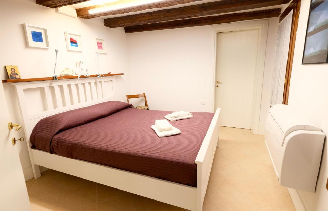 Casa Delle Ancore Venesia Bagian luar foto